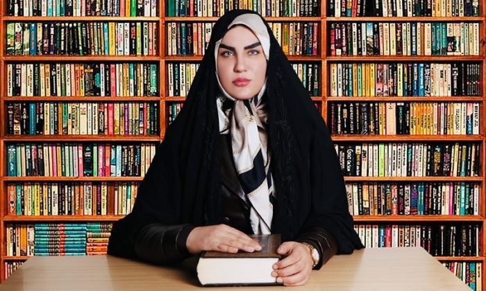 نازنین خادم مؤید